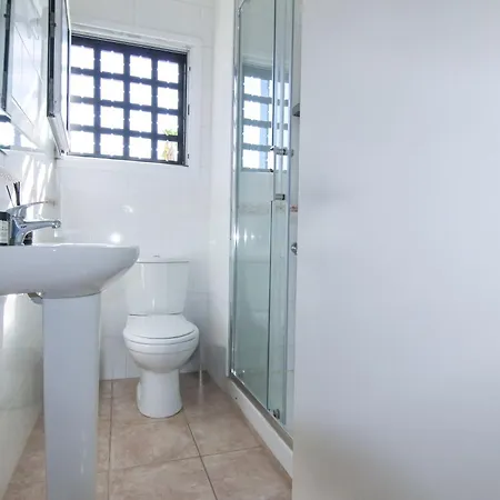 Phaedrus Living: Byzantium Modern Flat بافوس