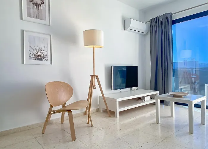 Phaedrus Living: Byzantium Modern Flat * Paphos